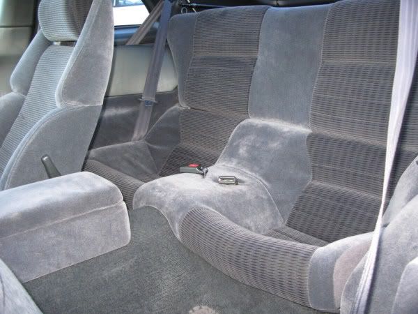 Rearseats2.jpg