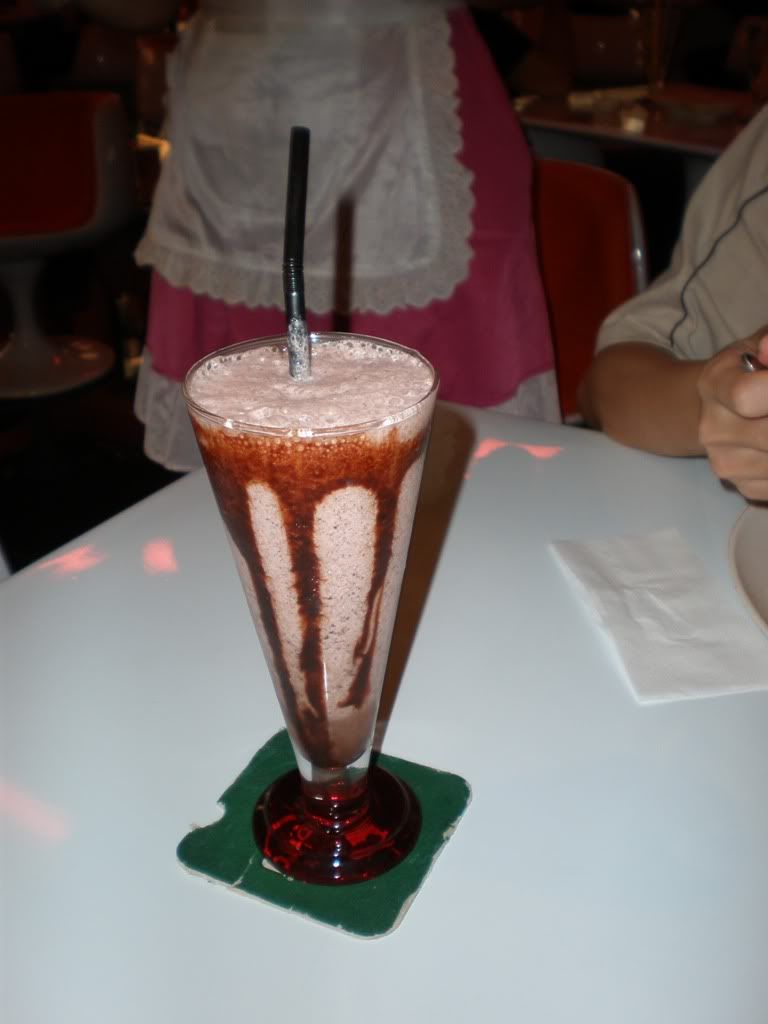 Maido Cafe