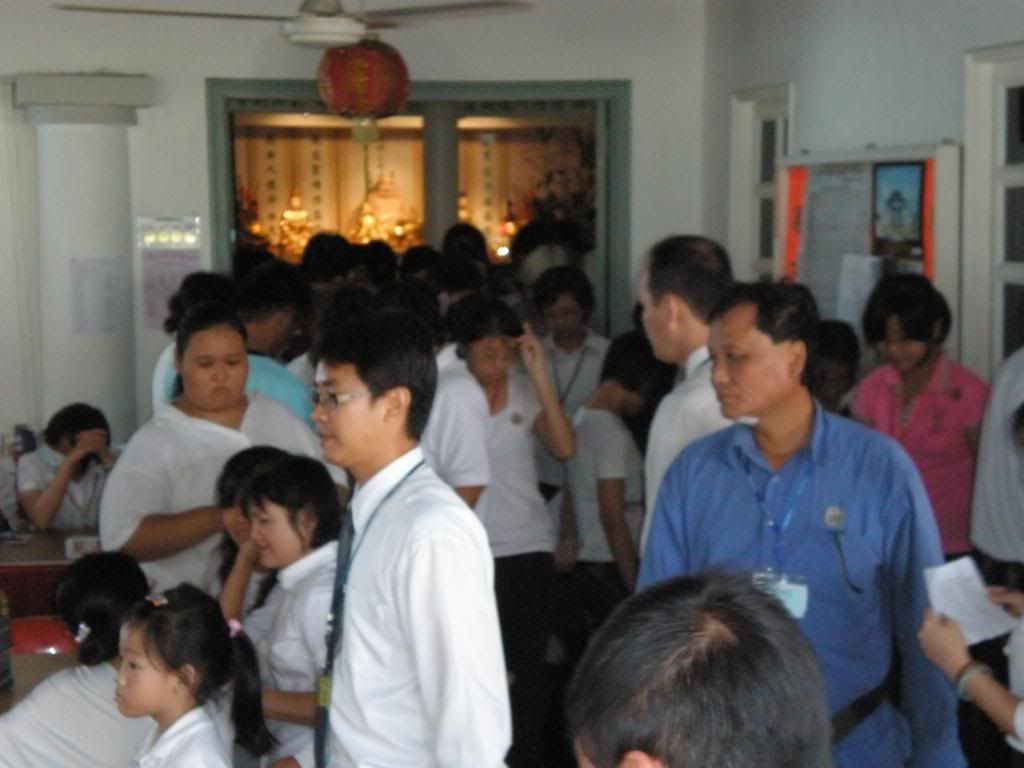 佛堂开法会