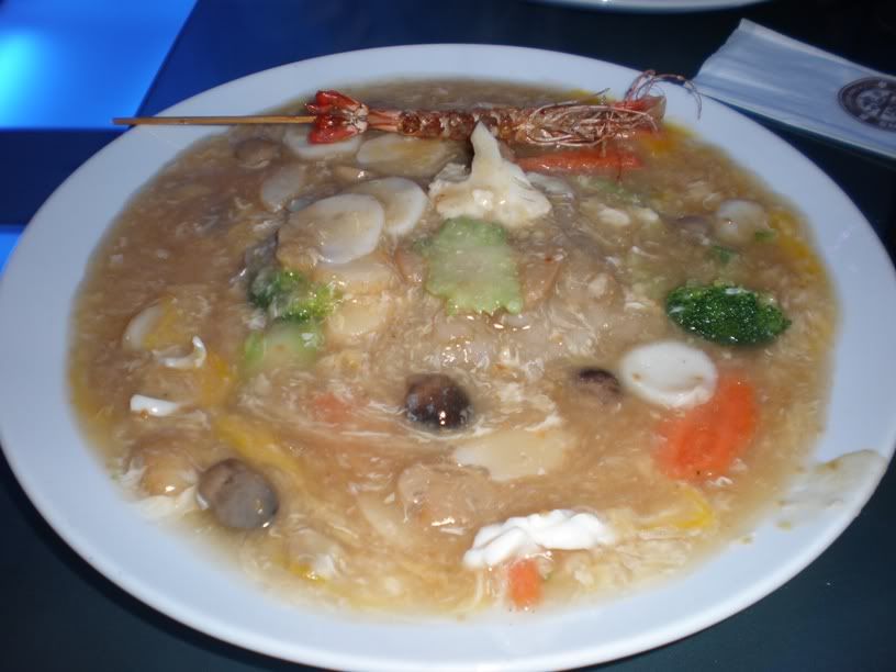 在4Happy Seasons吃晚餐