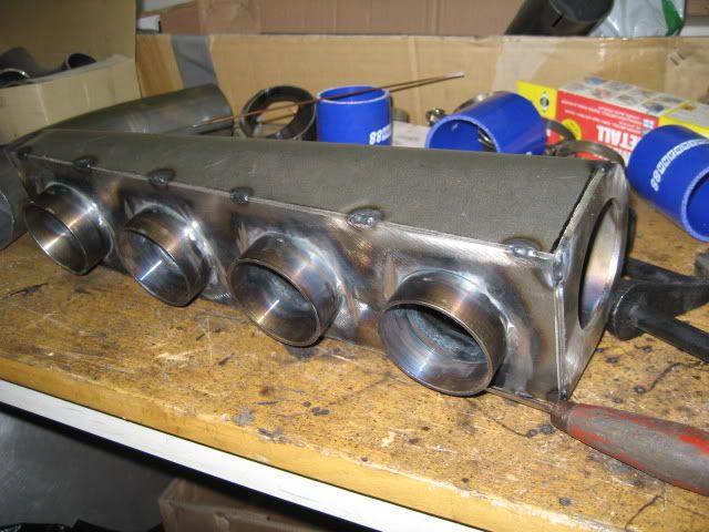 http://i231.photobucket.com/albums/ee196/Anders811017/Galantbygget/plenum015.jpg