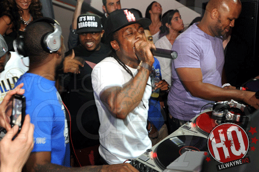 Lil Wayne Parties With The Mavs