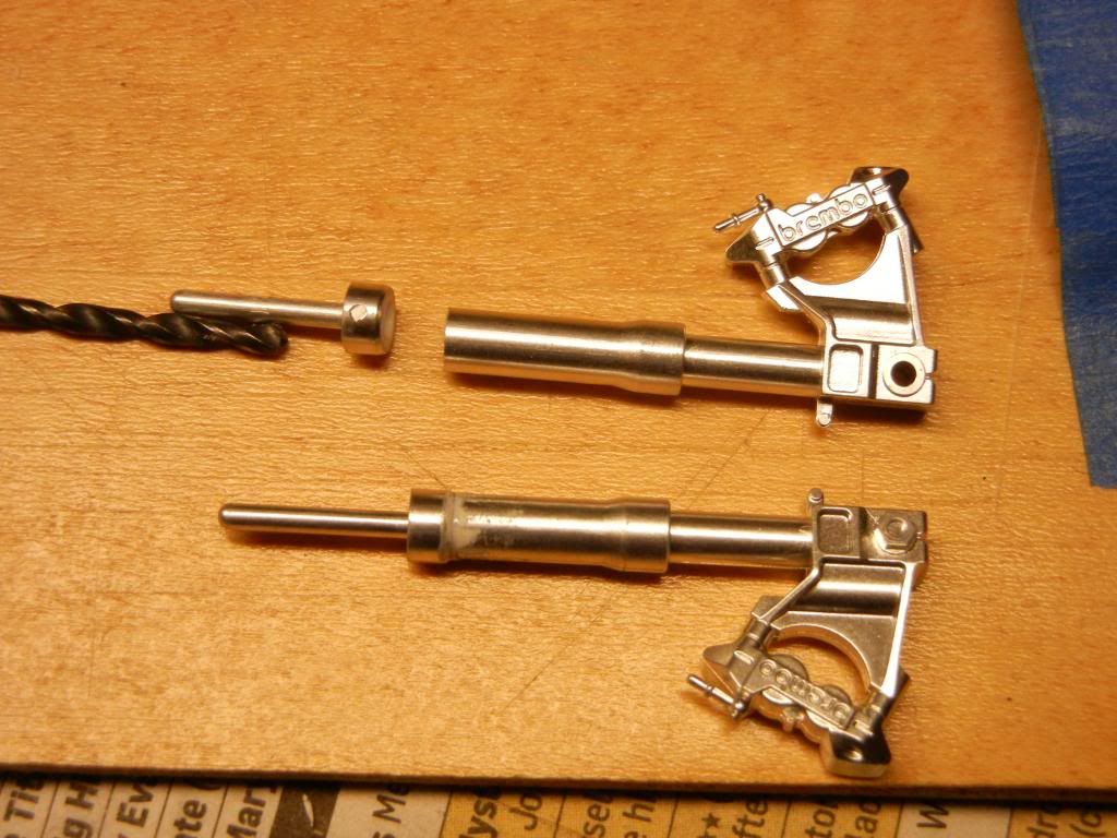 2000suzukirgv-tdragbike120_zps27fbe4e3.jpg