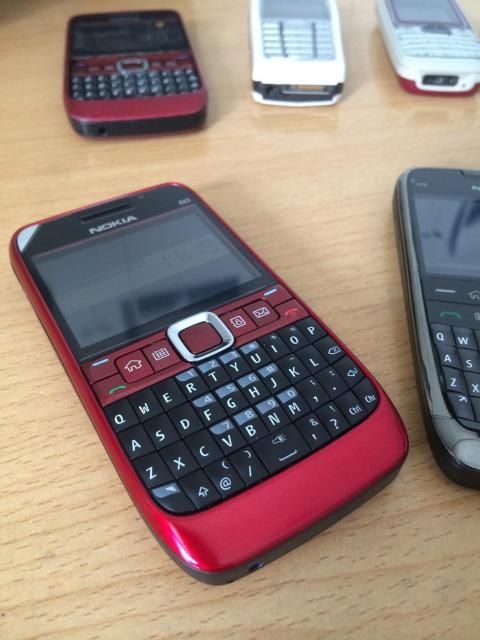 Nokia E73 và E63 chữa cháy siêu hạng - 2