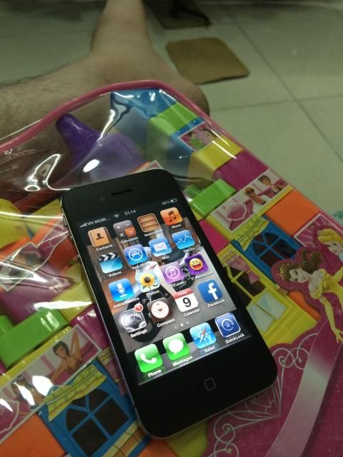 Bán 4s-64g giá rẻ bèo