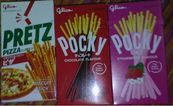 <img://i231.photobucket.com/albums/ee248/renski11/pocky.jpg>