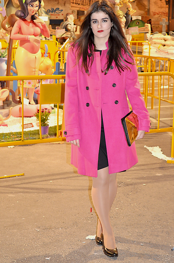 somethingfashion blogger pink coat winter whattowear valenciabloggers, influencers spain italia trendy classy style, streetstyle valencia