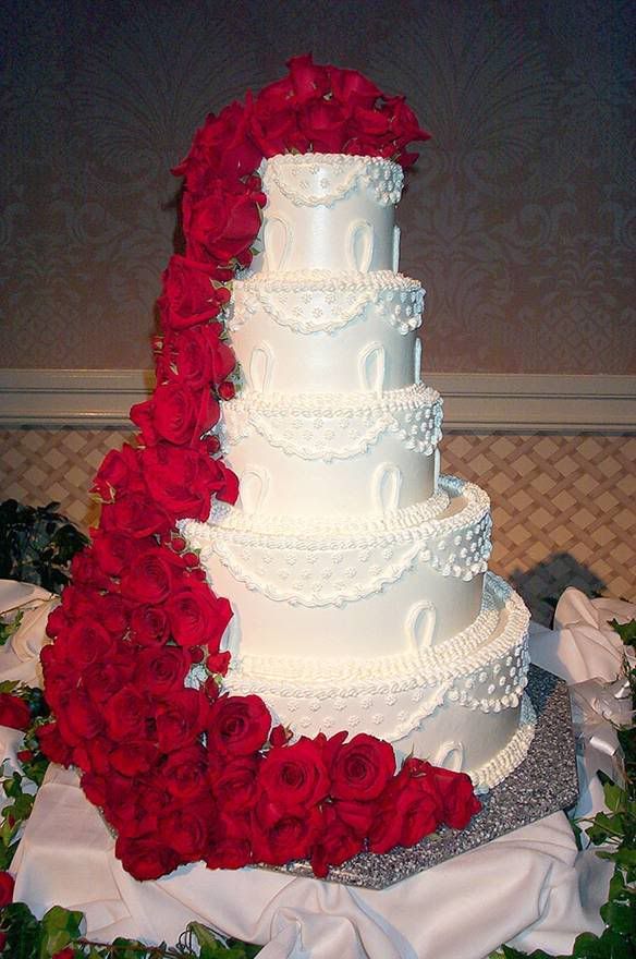 White And Red Wedding Cakes