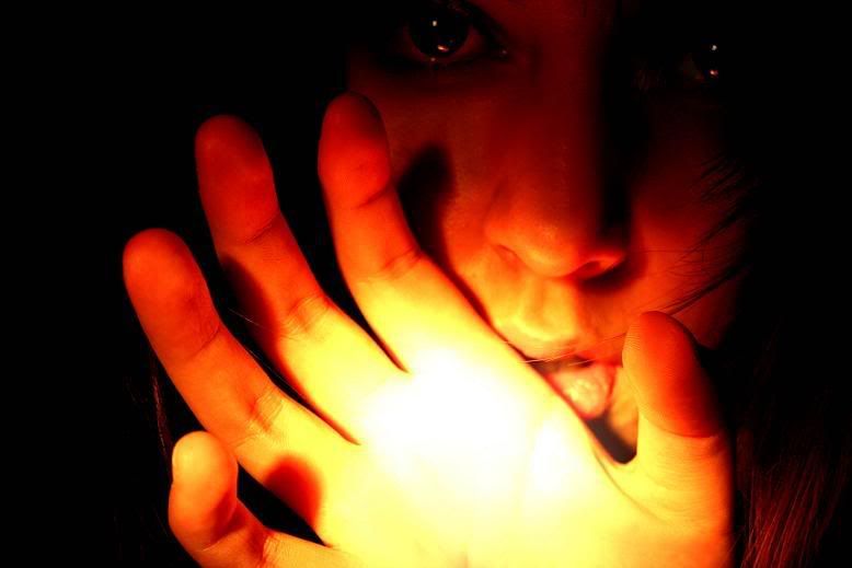 IMAGE: http://i231.photobucket.com/albums/ee269/autumnd_01/cnaon.jpg