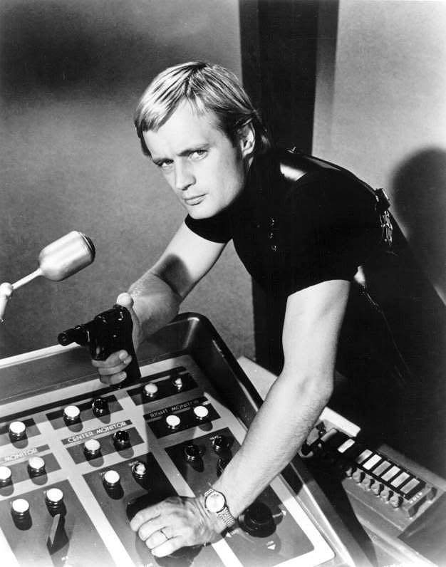 david mccallum photo: david mccallum dangerousik.jpg