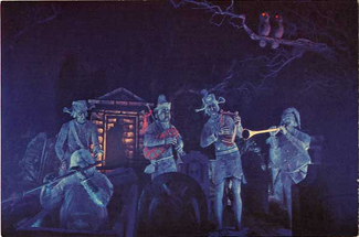 Ghosts Spookin' Around!