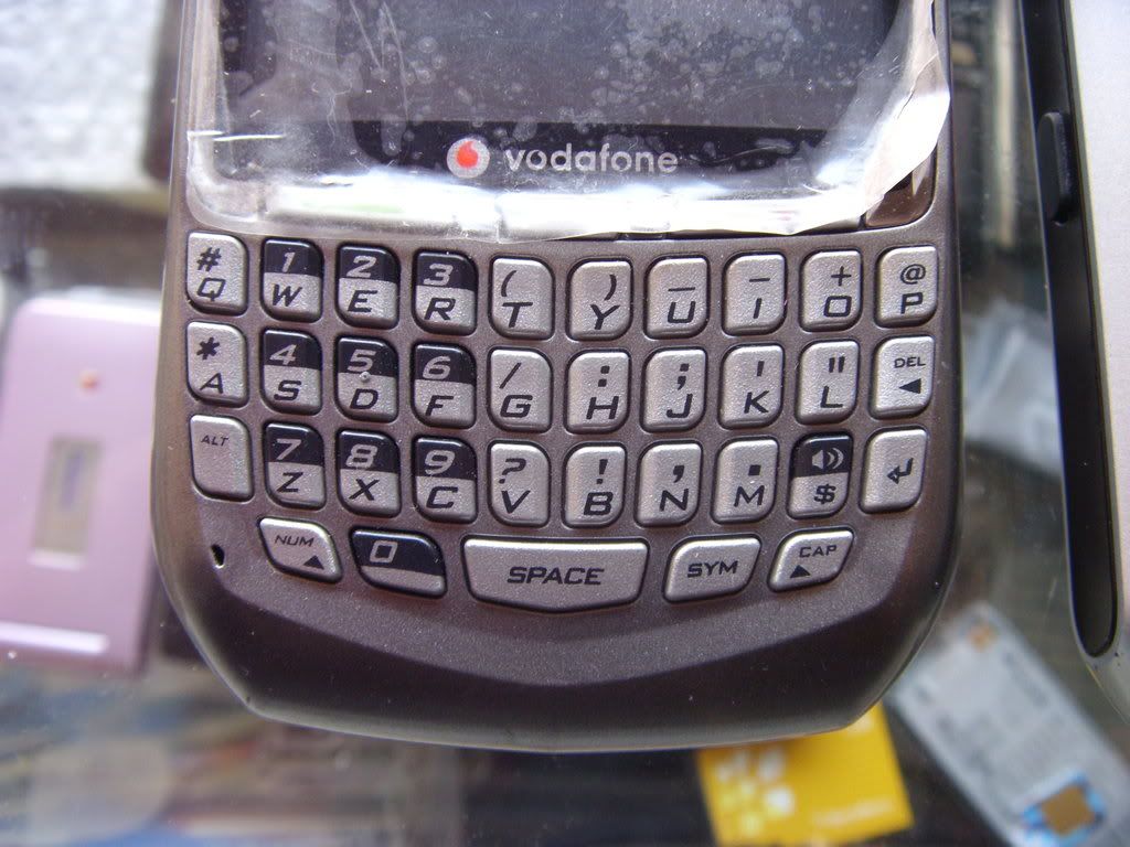 bán Blackberry 8700g, v bb7130 giá siêu tốt