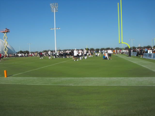 TexanspracticeAug12010006.jpg