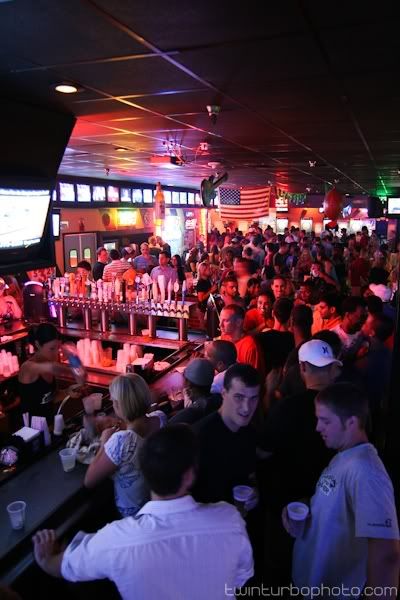 IMAGE: http://i231.photobucket.com/albums/ee313/twinturbo_photo/IMG_2434.jpg