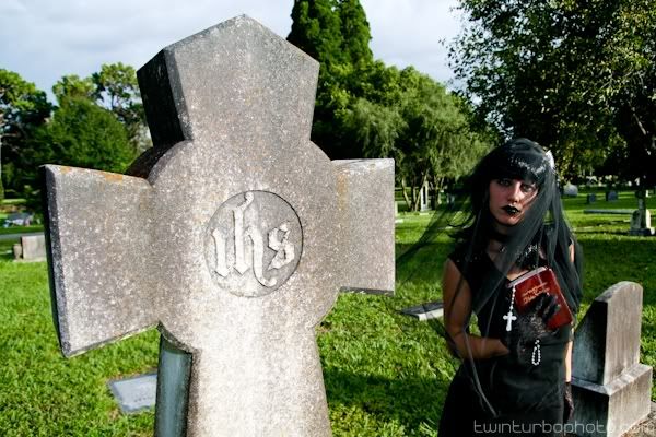 IMAGE: http://i231.photobucket.com/albums/ee313/twinturbo_photo/IMG_4733.jpg