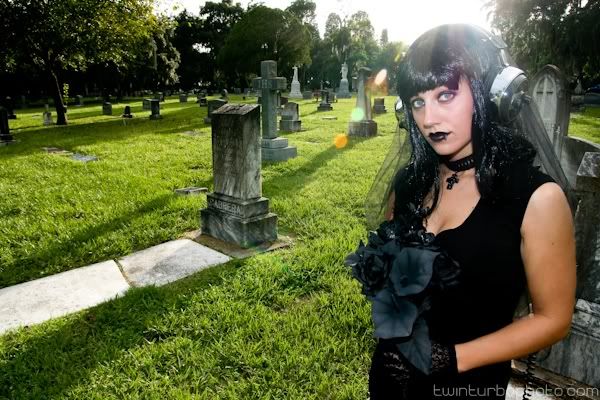 IMAGE: http://i231.photobucket.com/albums/ee313/twinturbo_photo/IMG_4744.jpg