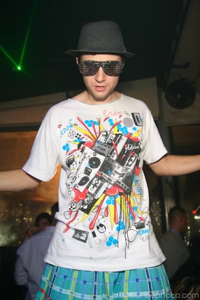 IMAGE: http://i231.photobucket.com/albums/ee313/twinturbo_photo/IMG_4817.jpg