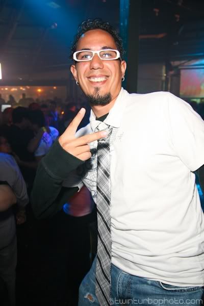 IMAGE: http://i231.photobucket.com/albums/ee313/twinturbo_photo/IMG_4875-1.jpg