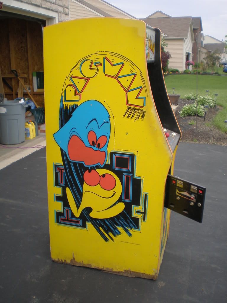 Pac Man Cabinet